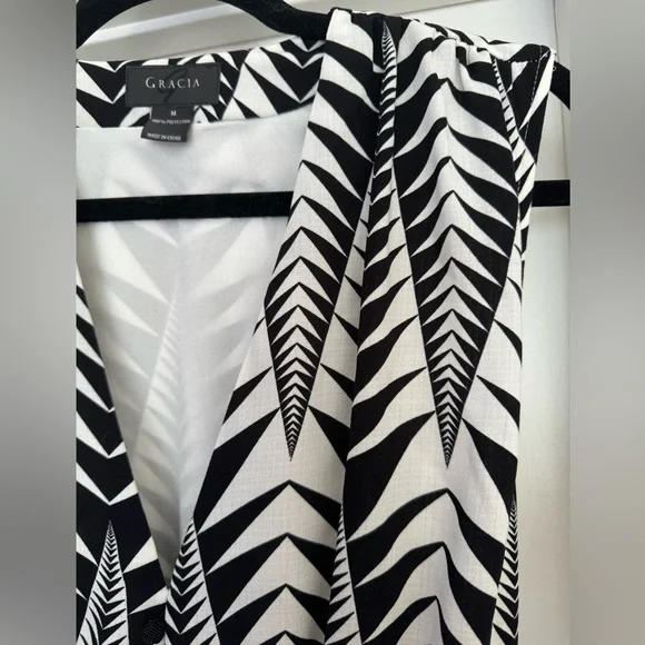 Gracia maxi dress Medium - Picture 5 of 9